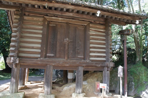 oumiIshi26.jpg