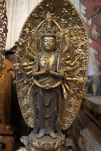 oumiIsebaji13.jpg