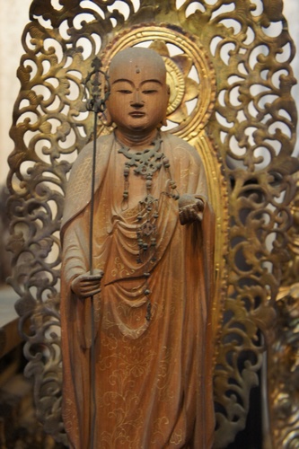 oumiIsebaji14.jpg