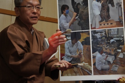 oumiIsebaji15.jpg