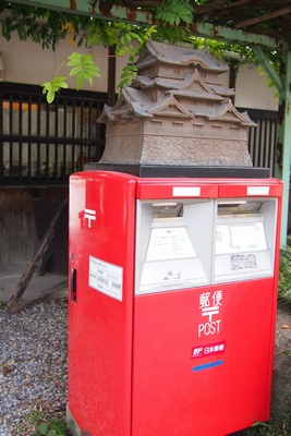 shi12hikonec2b.jpg
